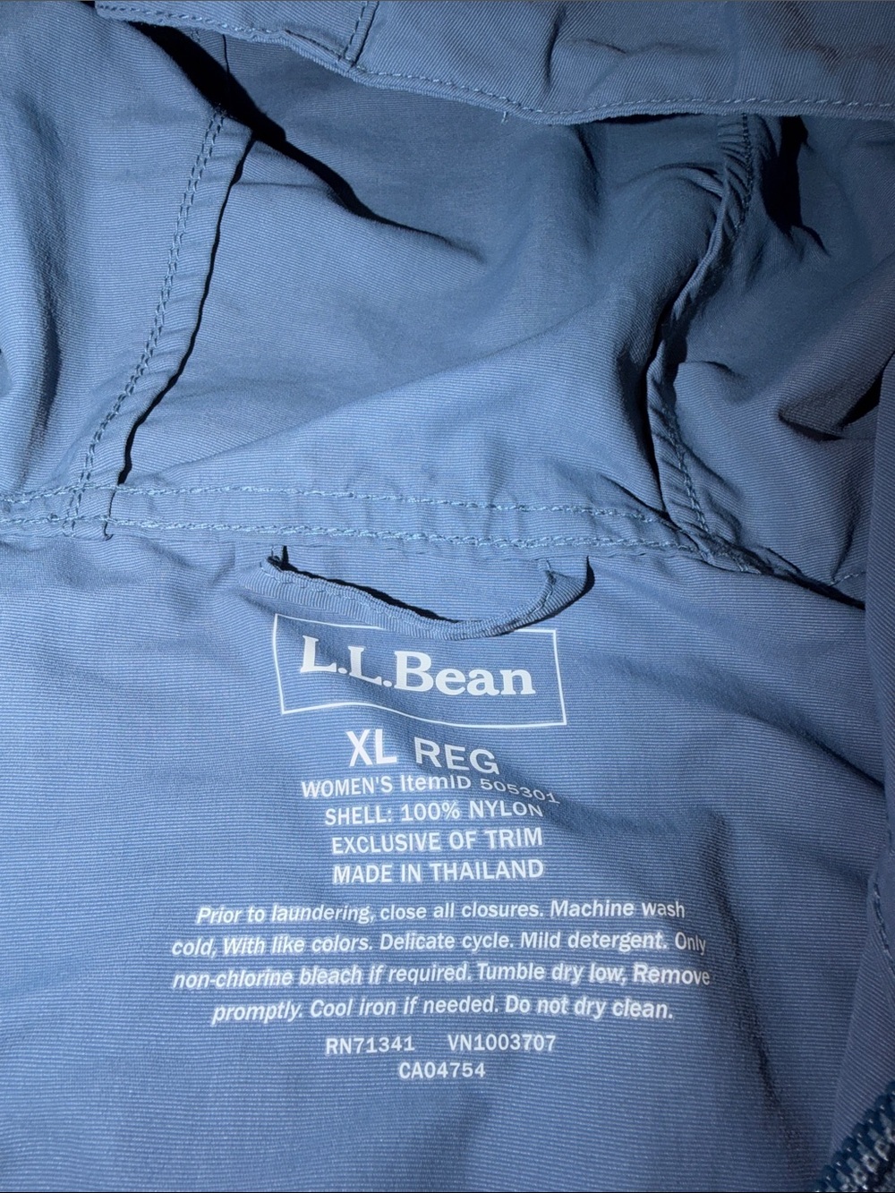 L.L.Bean colorblock Anorak Jacket - Picture 2 of 4
